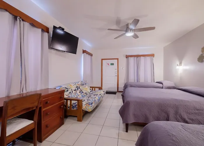 Holiday Hotel San Pedro (Ambergris Caye)