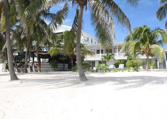 Holiday Hotel Hotel 3*