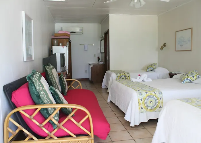 Holiday Hotel 3* San Pedro (Ambergris Caye)