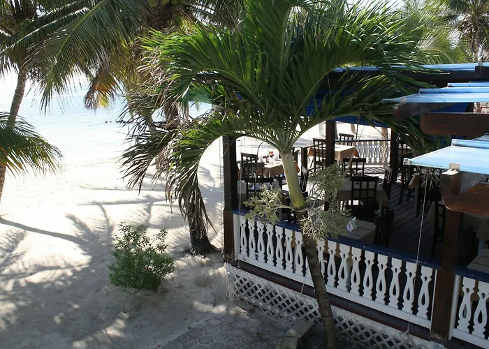 Holiday Hotel 3*